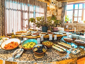 Desayuno buffet incluido todos los días 
