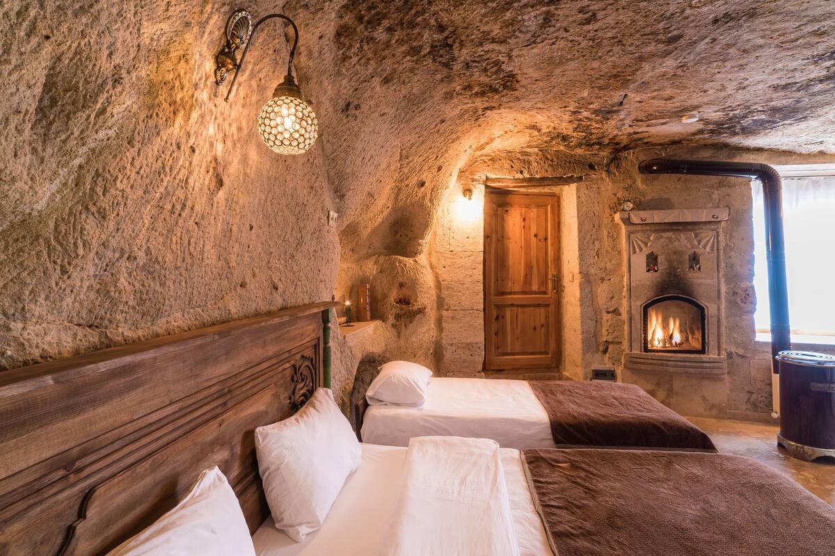 deluxe triple room | 1 bedroom, premium bedding, minibar, individually decorated