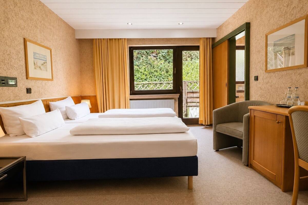 Basic Double Room