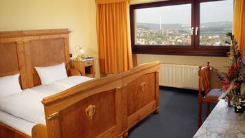 Desk, free WiFi, bed sheets