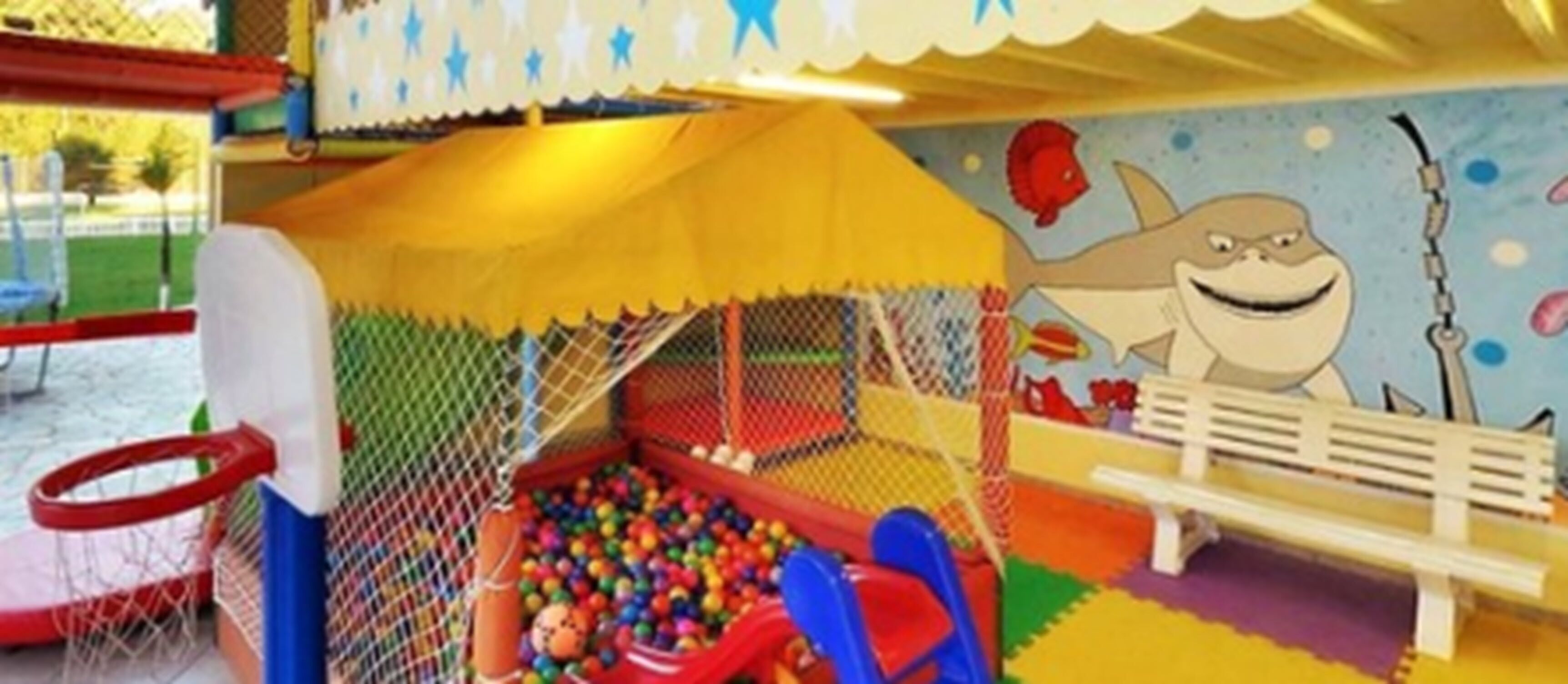 children’s play area – indoor