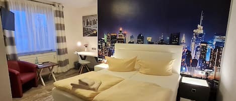 Double Room | In-room safe, free WiFi