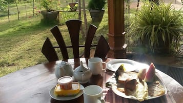Petit déjeuner anglais compris tous les jours