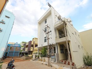 Ngoại thất