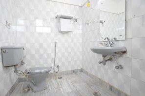 Free toiletries, towels