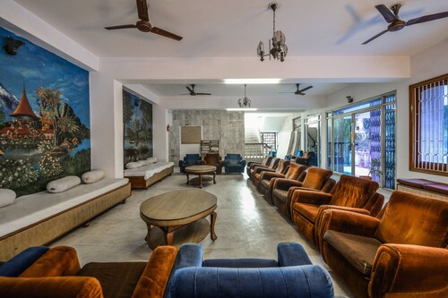 OYO 14814 Hotel Vinayak