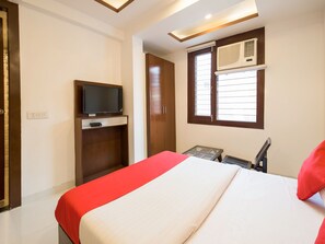 Double or Twin Room | Free WiFi, bed sheets - OYO 16375 Melfort Inn (New Delhi)