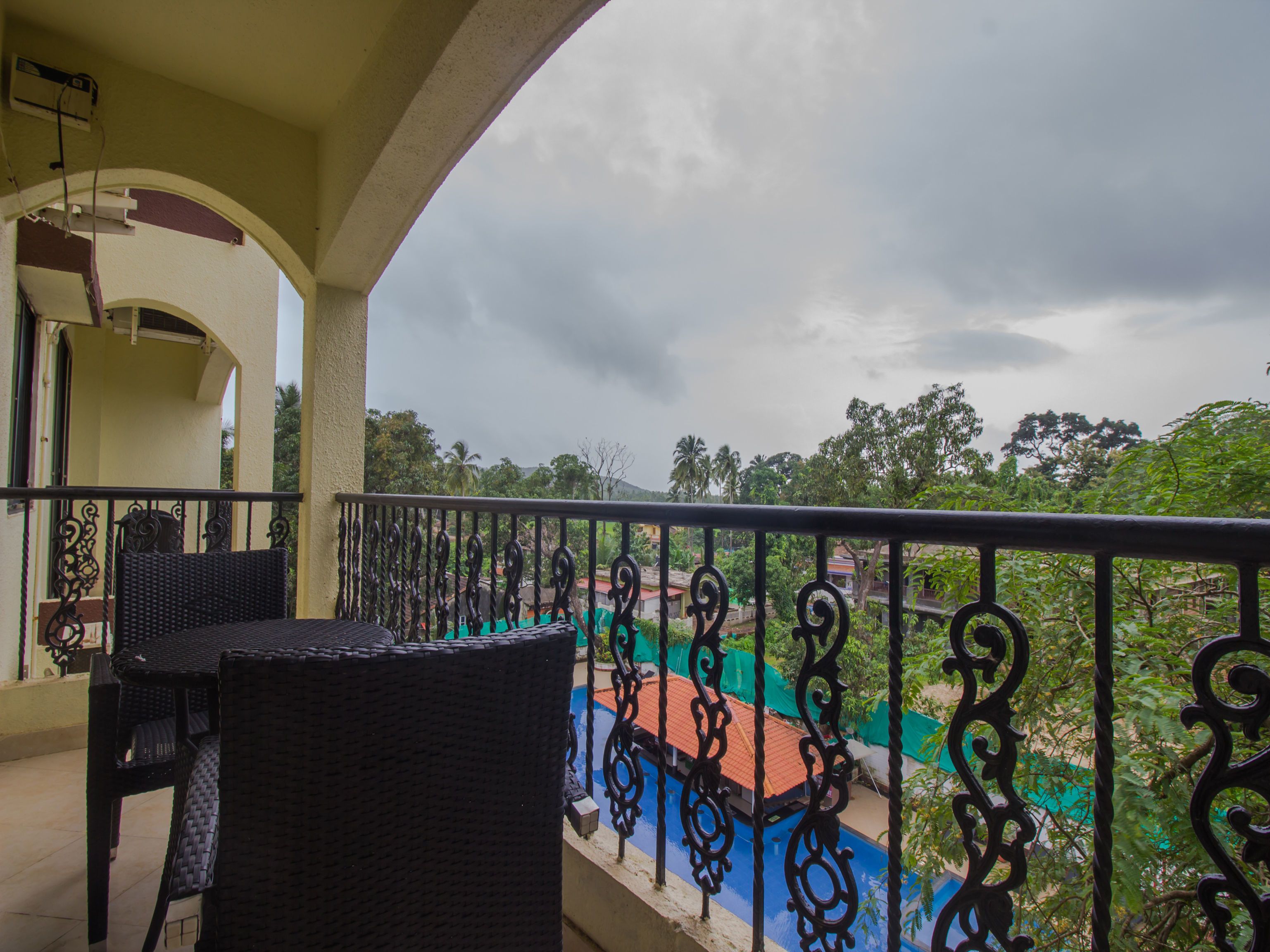 Double or Twin Room | Balcony