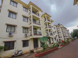 Front of property - OYO 16805 Home Pool View 2BHK Assagaon (Assagao)