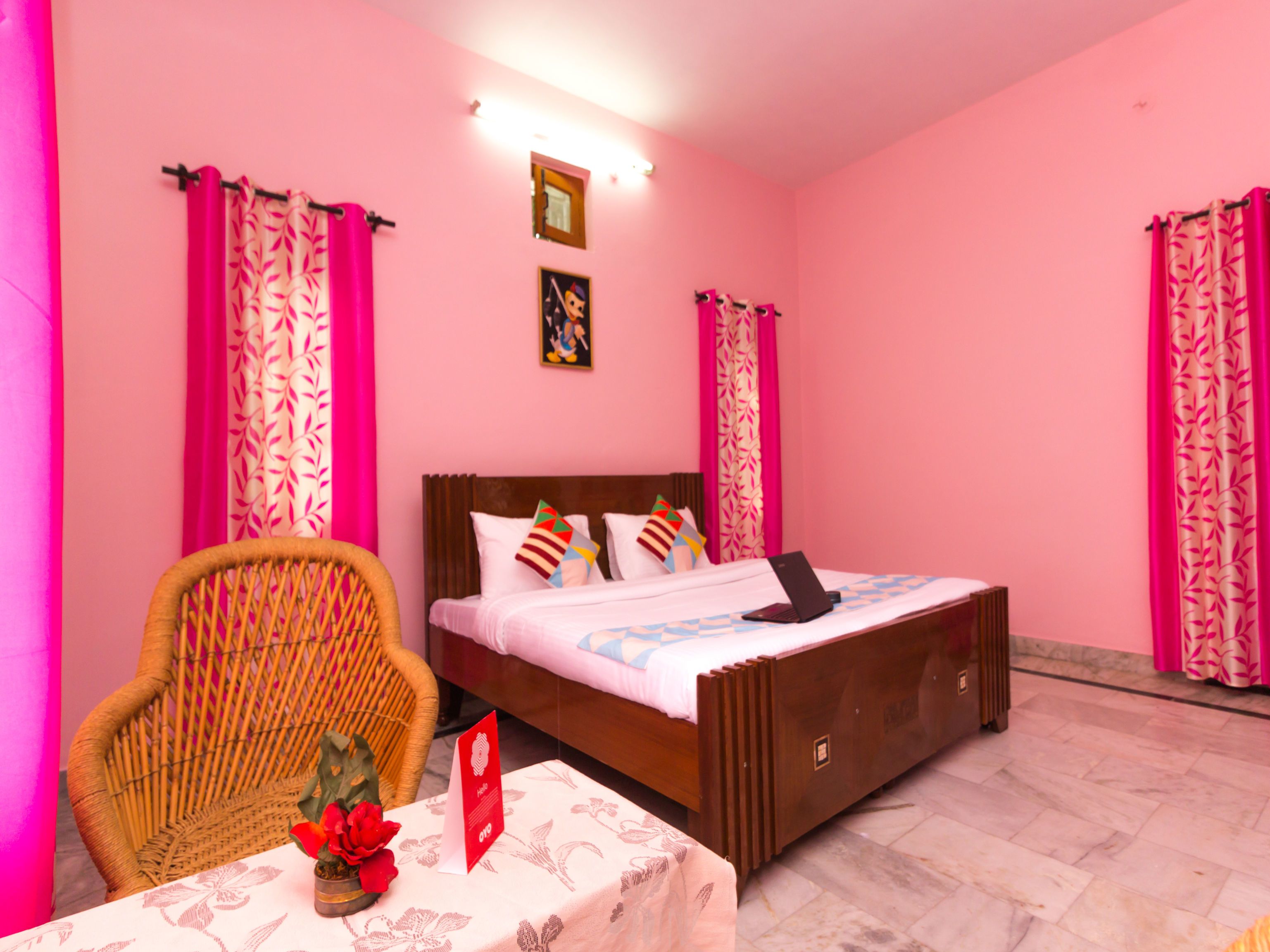 Double or Twin Room | Free WiFi