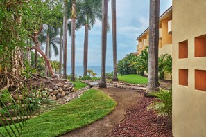 Exterior - Family Selection at Grand Palladium Vallarta Resort & Spa - All Inclusive (Punta de Mita)