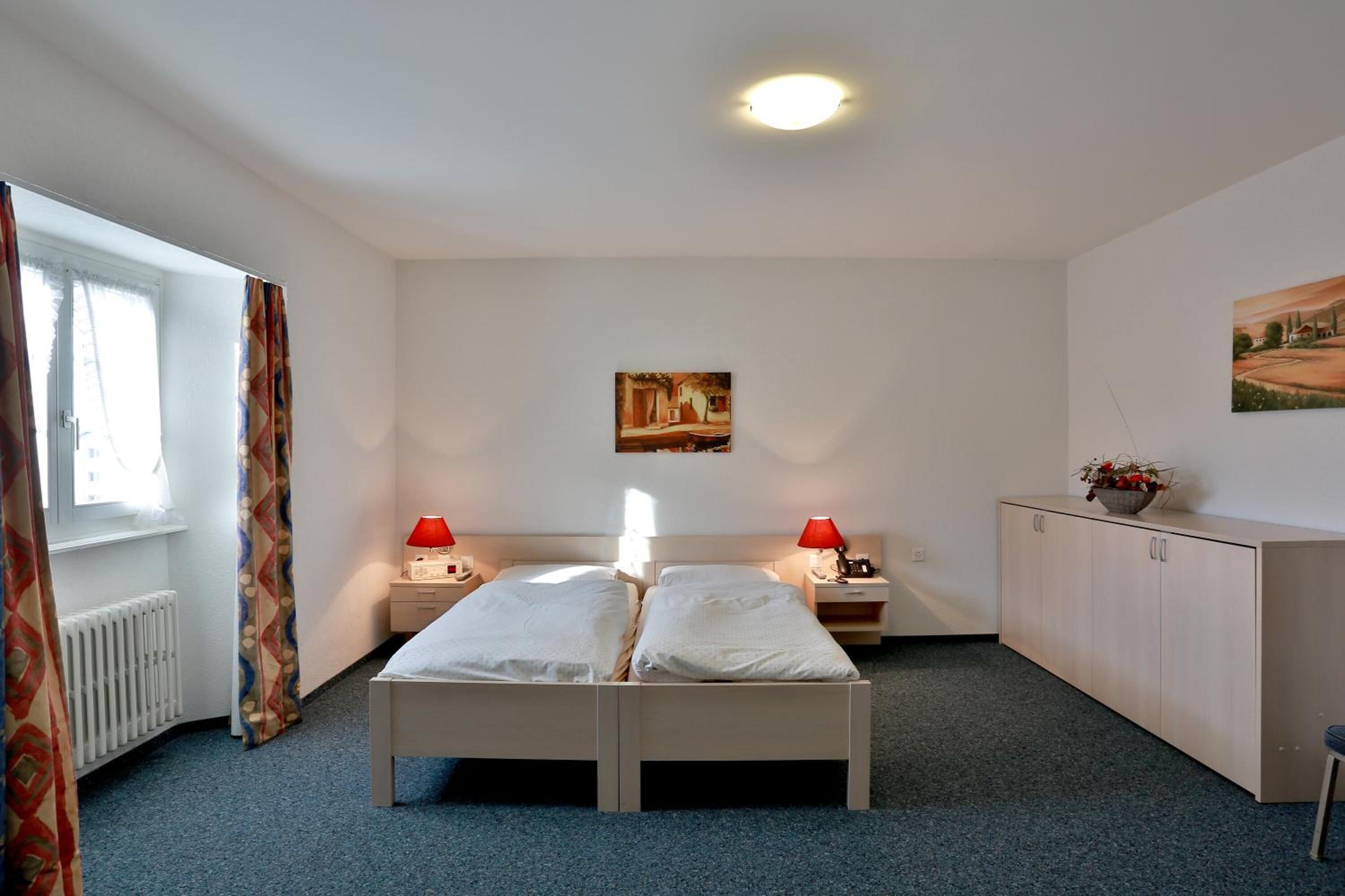 minibar, individually furnished, desk, free wifi