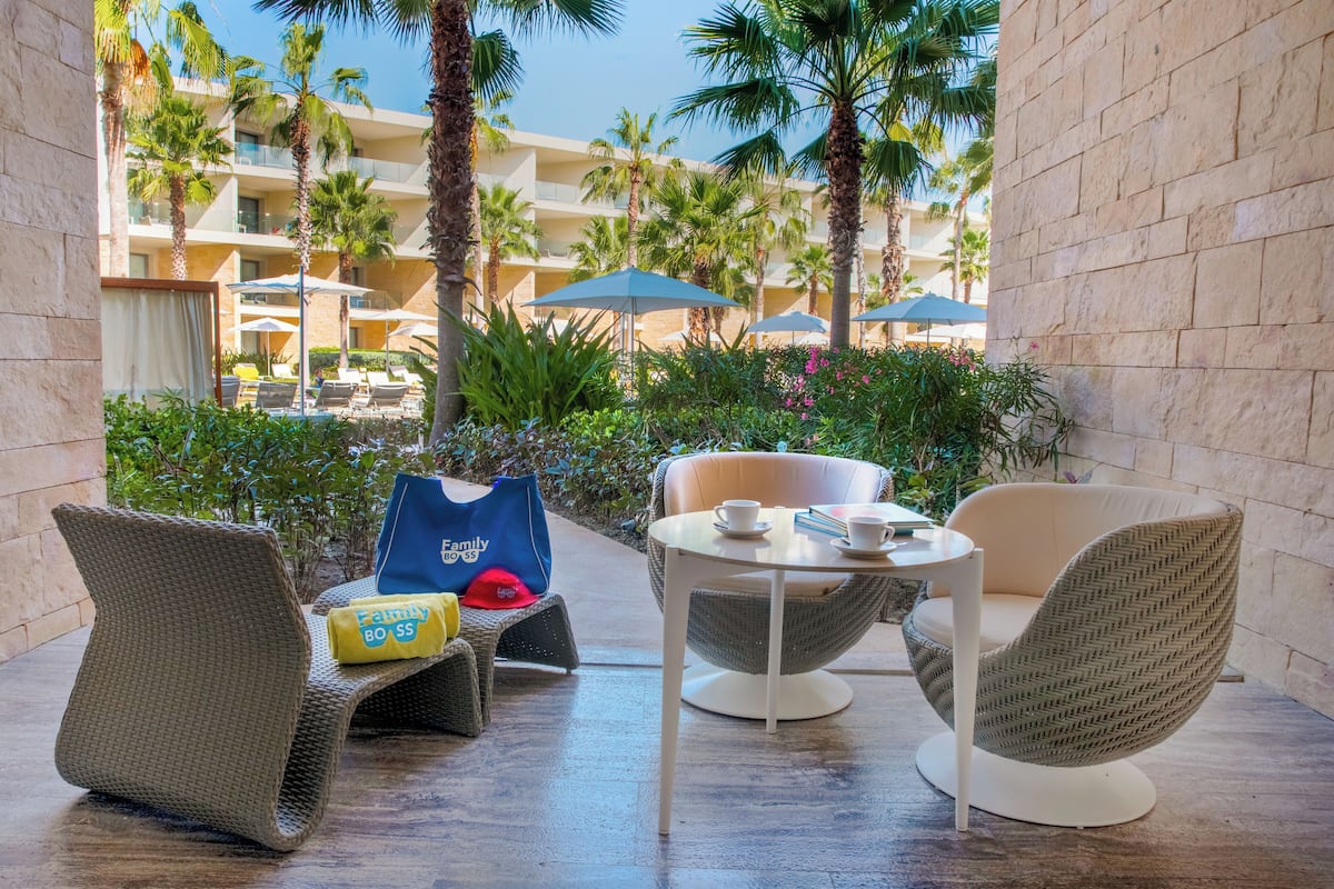 Family Selection Junior Suite Pool Access Beachside | Vista desde la habitación