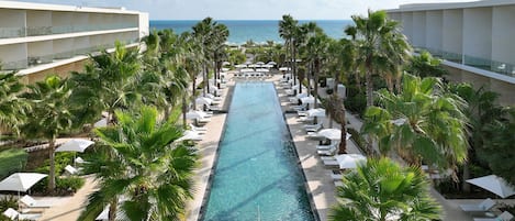 3 outdoor pools, pool cabanas (surcharge), pool umbrellas