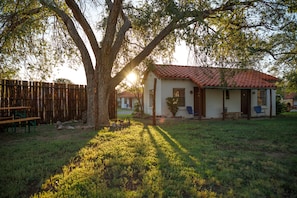 Suite, 2 Double Beds, Courtyard View, Courtyard Area | Terrace/patio - Antelope Lodge (Alpine)
