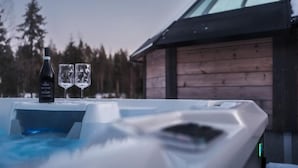 屋外スパ浴槽