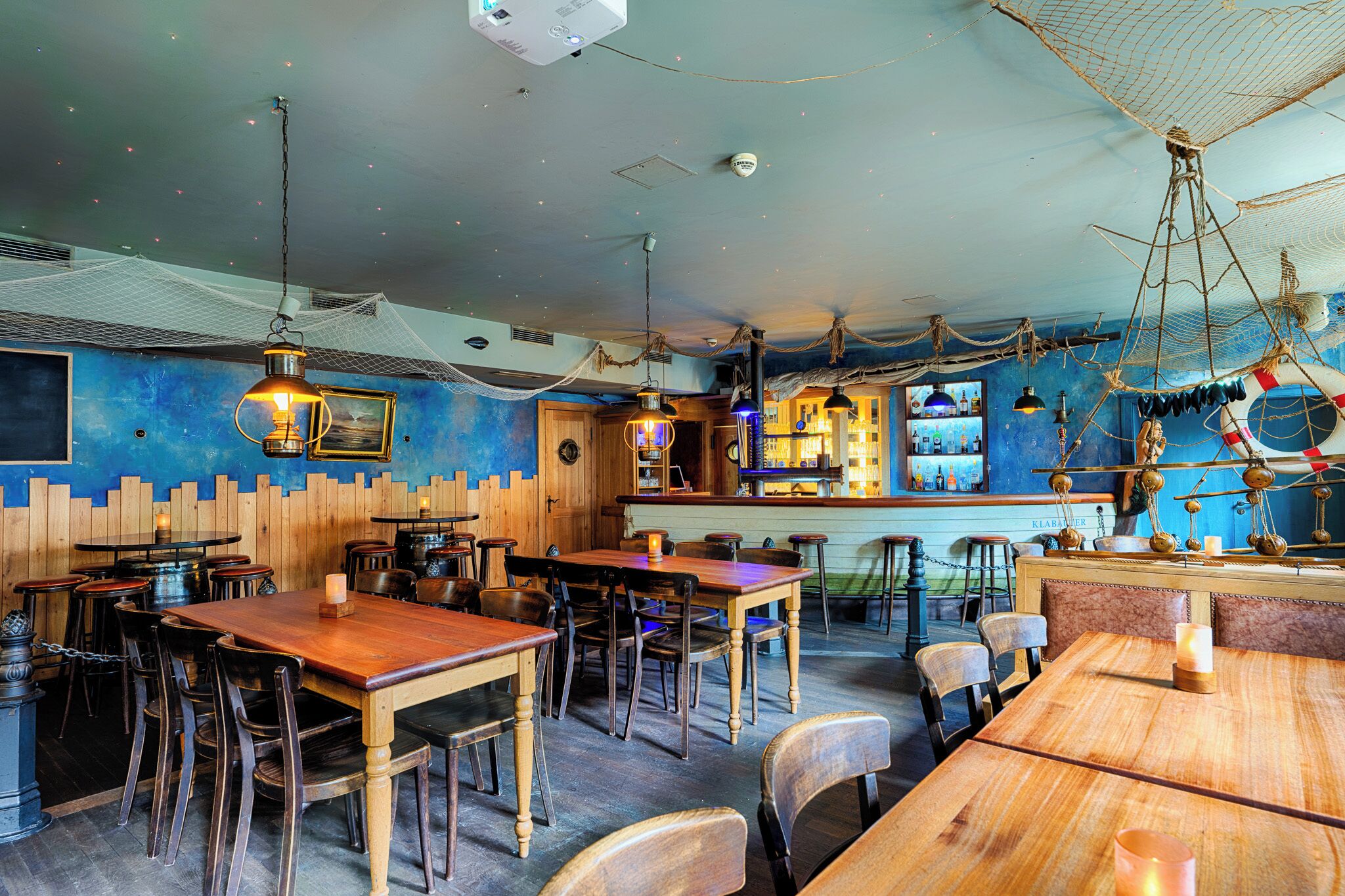 Bar (in der Unterkunft)