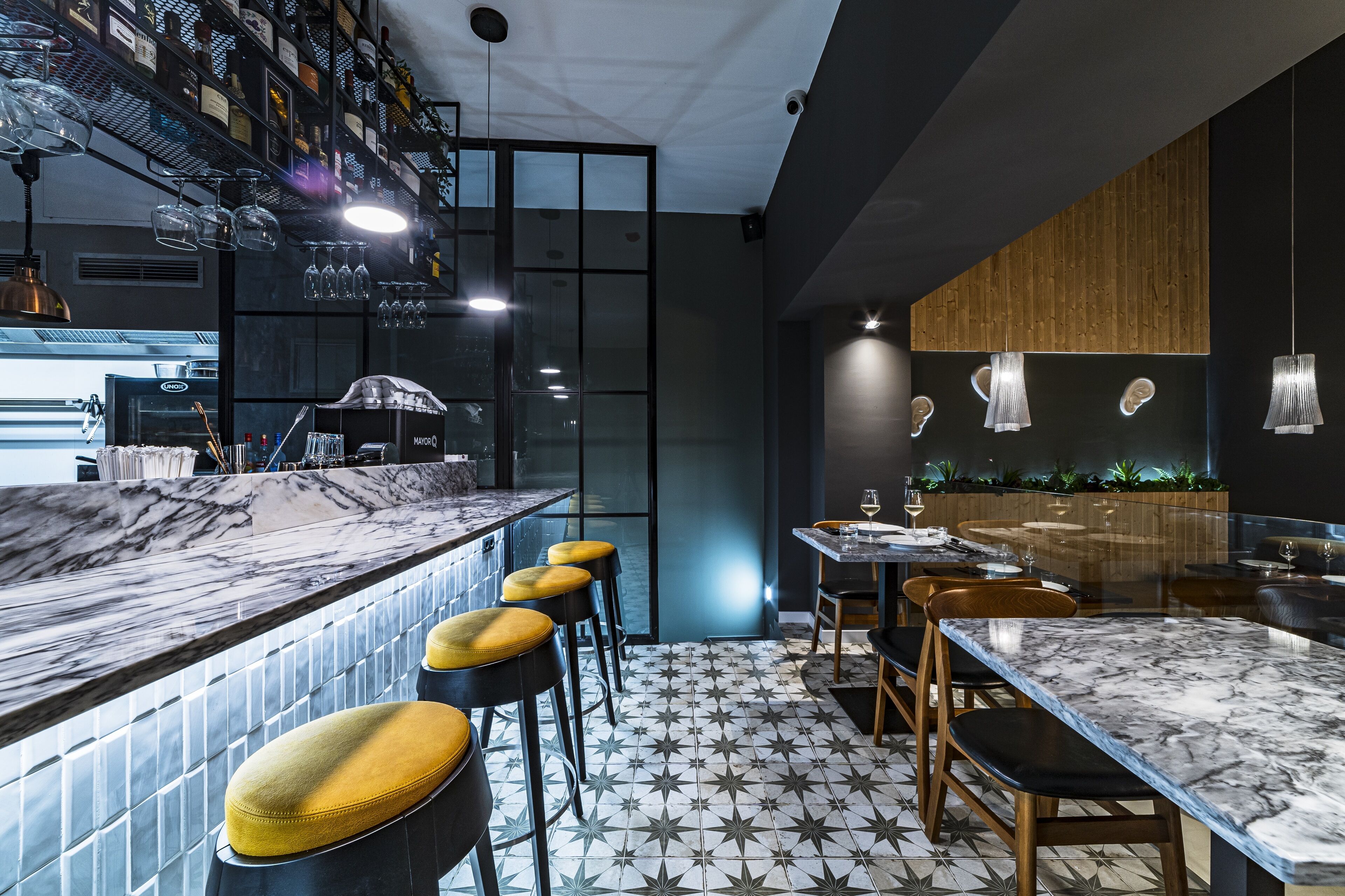 Photo - 19 Tile Ceramic Concept - by Unlock Hotels