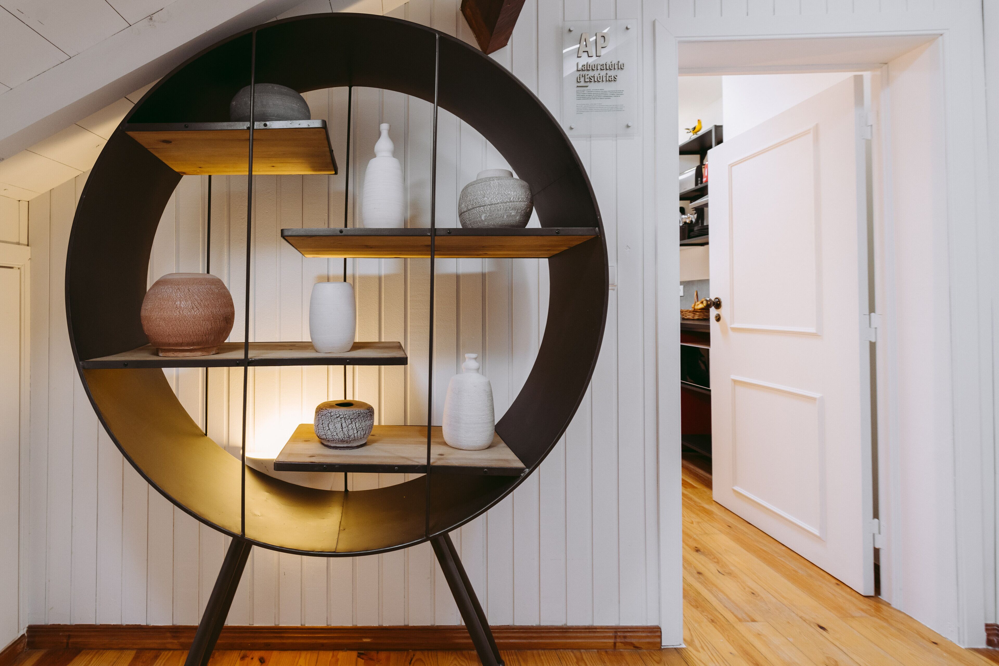 Photo - 19 Tile Ceramic Concept - by Unlock Hotels