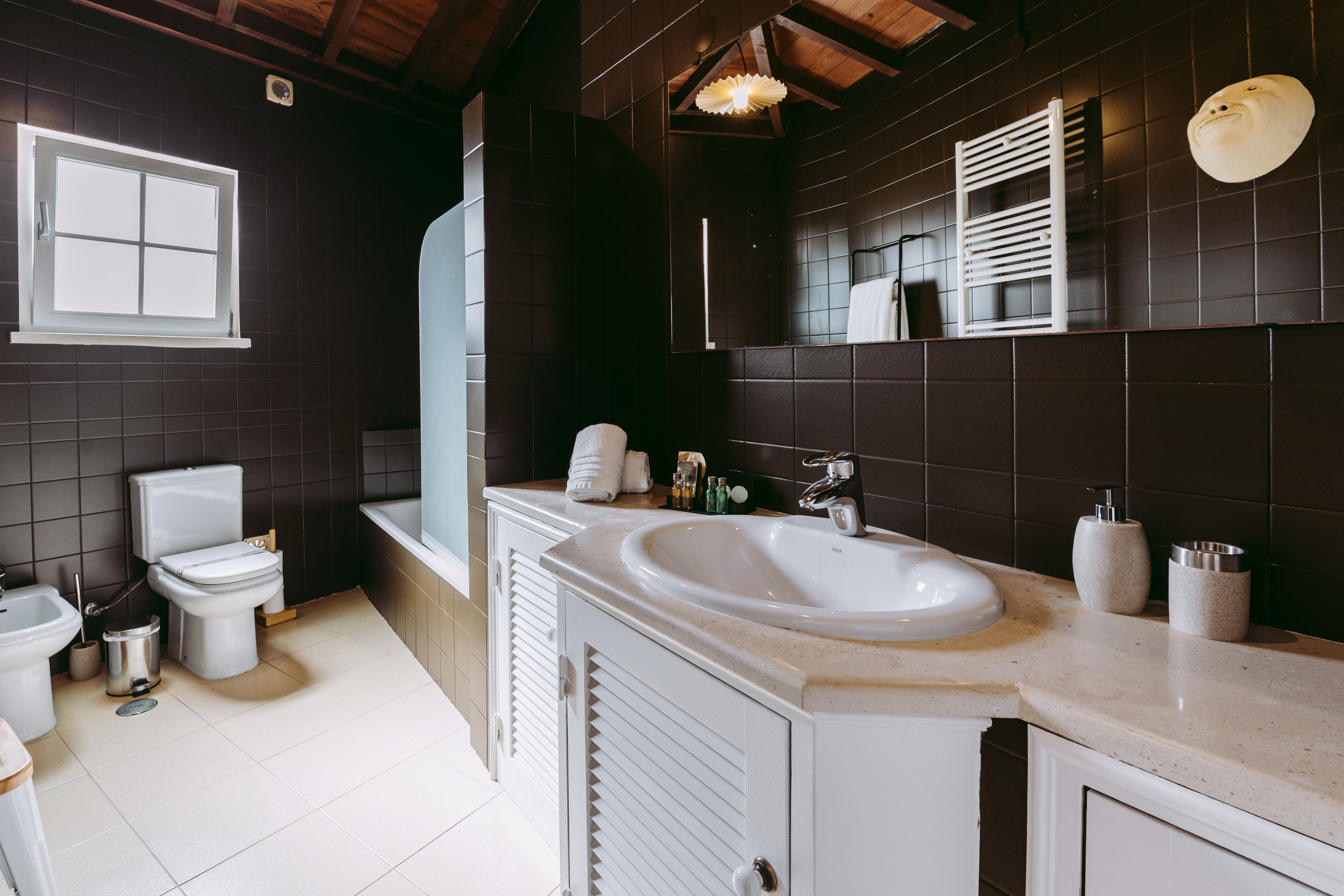 Photo - 19 Tile Ceramic Concept - by Unlock Hotels