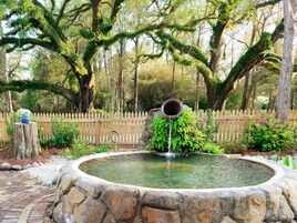 Luxury Apartment, Multiple Beds, Accessible, Garden View (Courtyard) | Courtyard