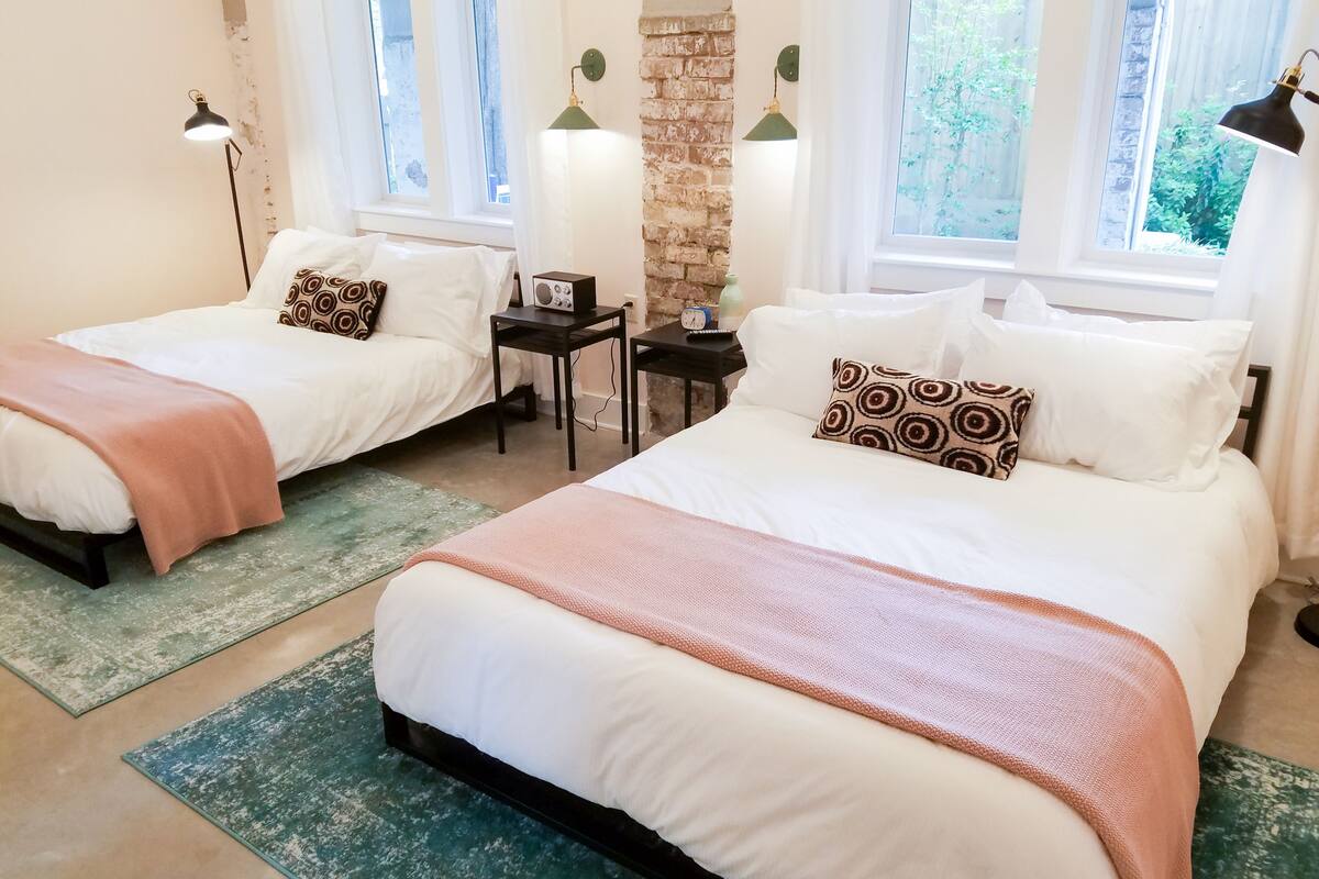 Luxury Apartment, Multiple Beds, Accessible, Garden View (Courtyard) | 1 bedroom, Egyptian cotton sheets, premium bedding, memory foam beds