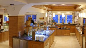 Breakfast area - Hotel Alpenwelt (Flachau)