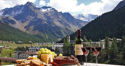Hotel Alpina