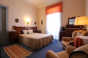 Chambre Double ou avec lits jumeaux