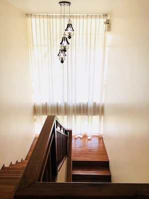 4-Bedroom Villa with Private Pool | 客房服务设施