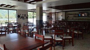Restaurant - Hotel Suites Don Miguel (Tlatlauquitepec)
