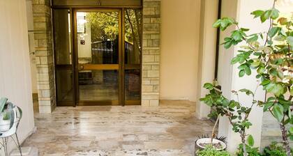 Amazing Athens Suburban Luxury