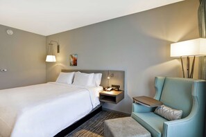 Egyptian cotton sheets, premium bedding, pillow-top beds, desk - Hilton Garden Inn Gastonia (Gastonia)