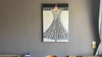 Deluxe Apartment, Non Smoking | Dapur peribadi | Peti sejuk, dapur, pembancuh kopi/teh, cerek elektrik