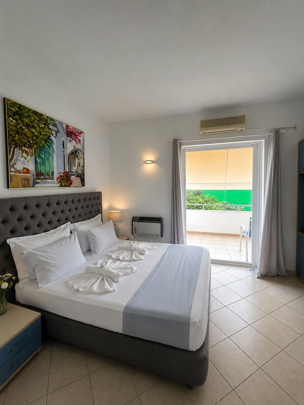 Superior Studio, Non Smoking | Egyptian cotton sheets, premium bedding, down comforters, minibar - Rethymno Blue Residence (Rethymno)