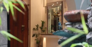 Reception - Hotel David (Quito)