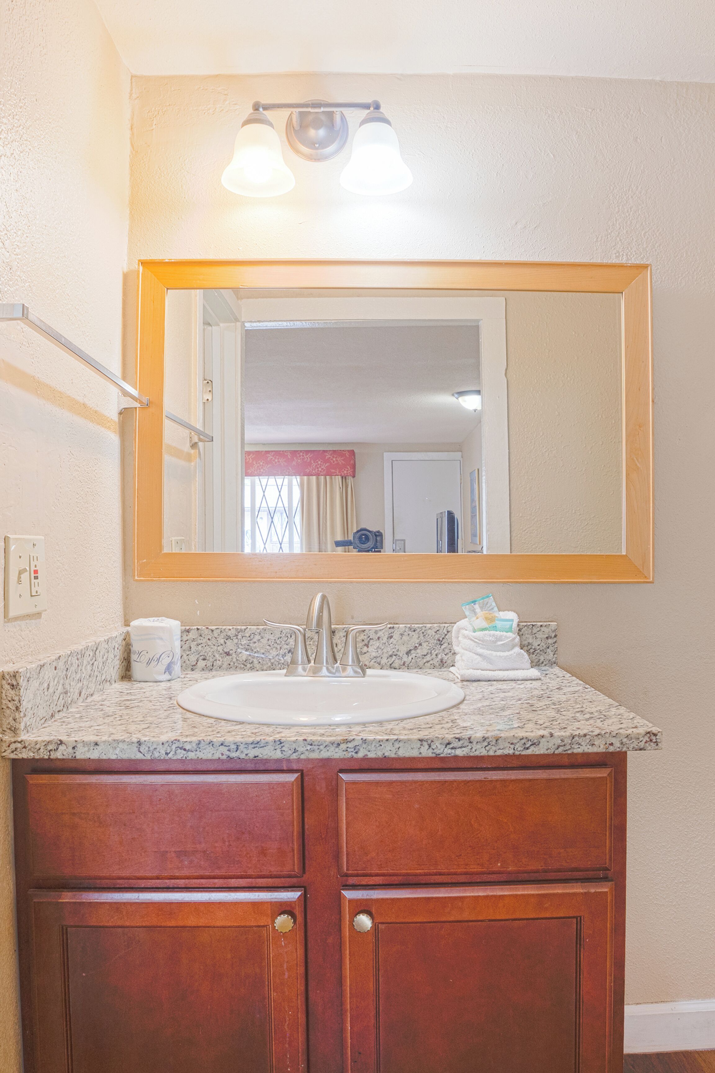 Foto - Liberty Inn and Suites – Kissimmee/Near Disney
