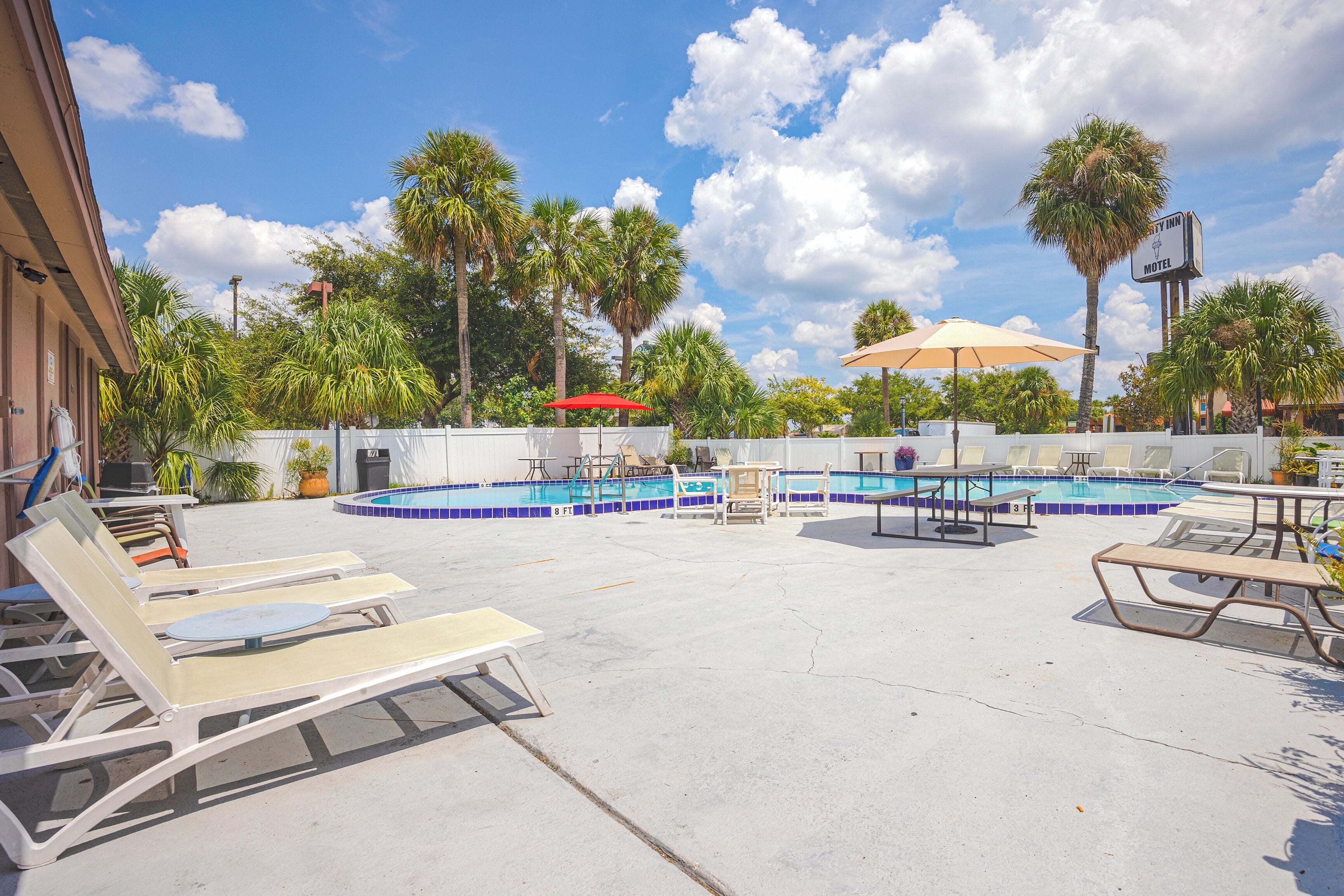 Photo - Liberty Inn and Suites Kissimmee near Disney World