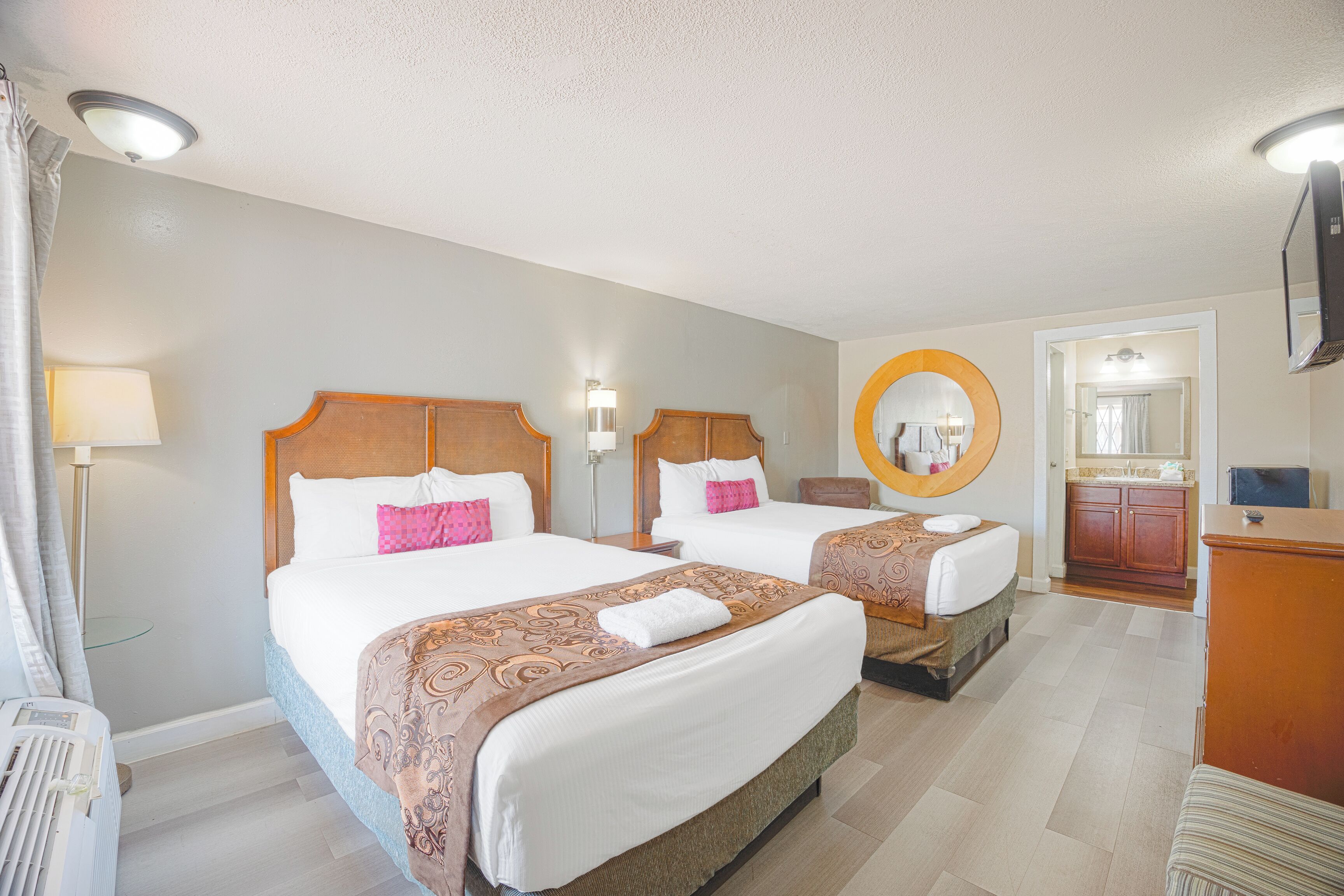 Photo - Liberty Inn and Suites Kissimmee near Disney World