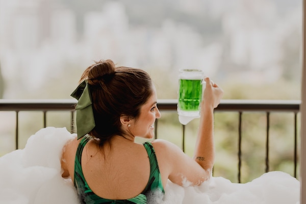 Prestige com Ofurô | Roupas de cama premium, frigobar, cofres nos quartos