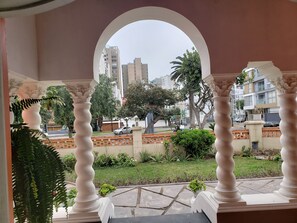 Nội thất lối vào