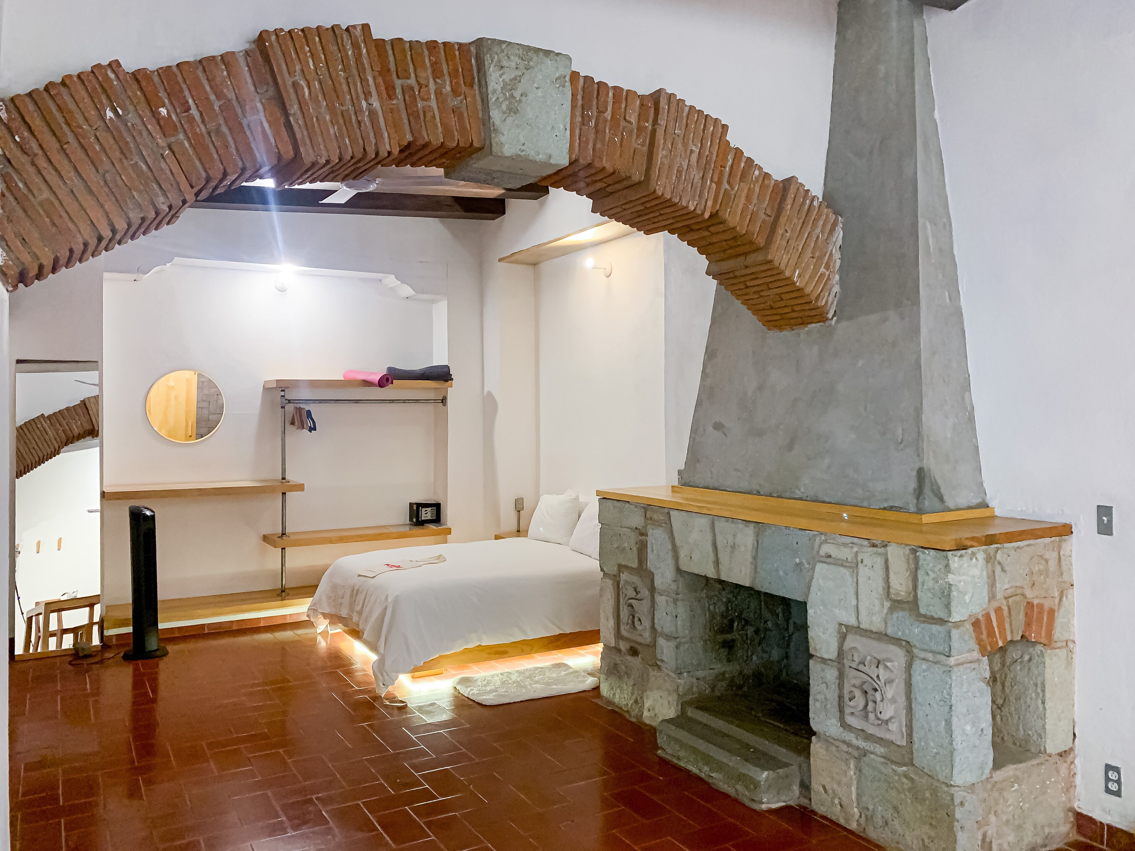 Apartment with garden