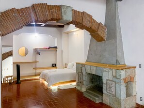 Apartment with garden