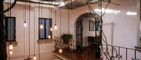 Master Suite Balcony 02 | Hallway