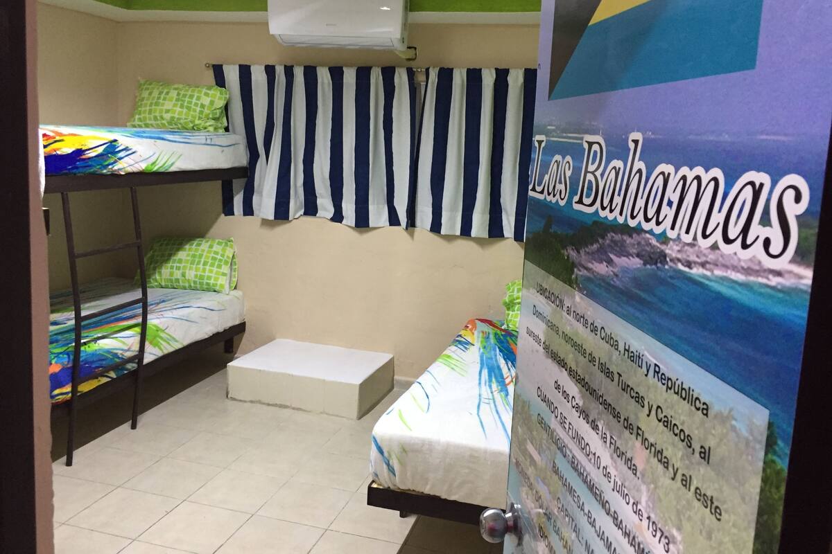 Gemeinsamer Comfort-Schlafsaal, Nichtraucher (Single Bed - Bahamas) | Italienische Bettbezüge von Frette, individuell eingerichtet