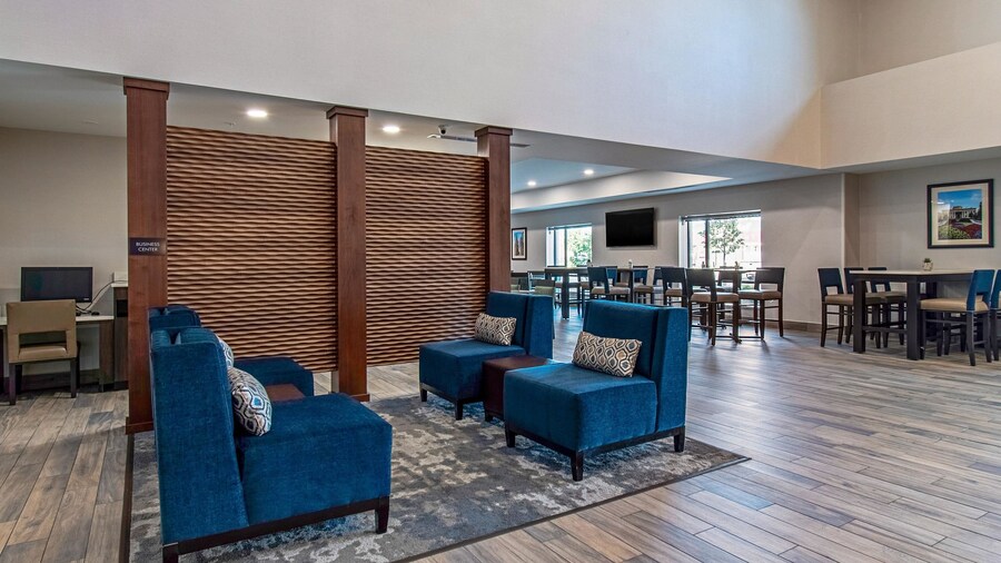 Comfort Suites Grove City - Columbus South