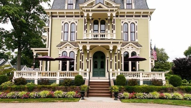 Exterior - Silas W Robbins House (Wethersfield)