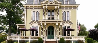 Silas W Robbins House