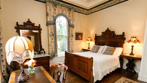 Superior Double Room, Ensuite, Garden View (The Silas Robbins Room) - Silas W Robbins House (Wethersfield)