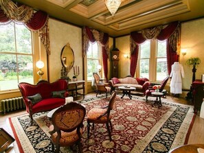 Restaurant - Silas W Robbins House (Wethersfield)
